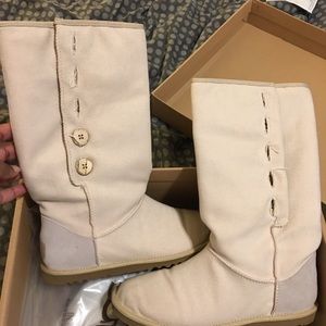 UGG Australia Lo Pro Button Boots